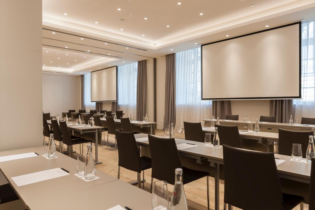 Kozmo Hotel Suites & Spa - Small Luxury Hotels Of The World Budapest Exterior photo Meeting room