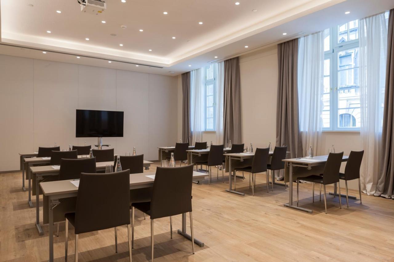 Kozmo Hotel Suites & Spa - Small Luxury Hotels Of The World Budapest Exterior photo The library